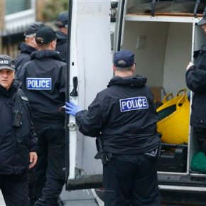 UK probes neo-Nazi ties, mental health in Jo Cox slaying