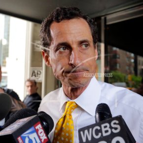 Ex-US Rep. Anthony Weiner pleads guilty in sexting case