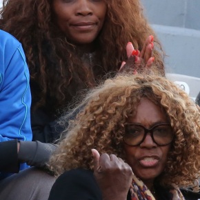 New mom Serena Williams thanks mother for being a role model